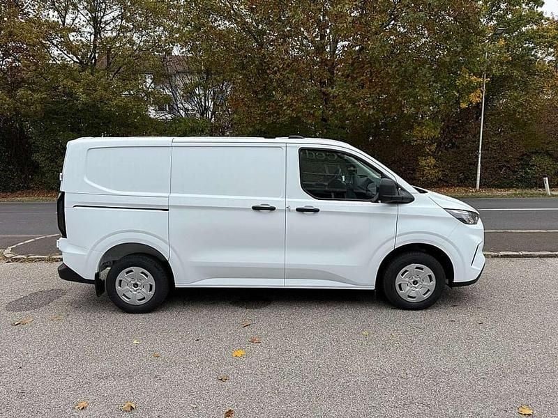 Gebraucht Ford Transit Custom Trend 136 PS (100 kW) 2025 Weiß Limousine