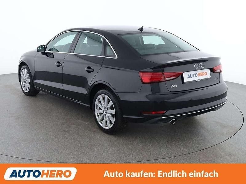 Gebraucht Audi A3 Design 116 PS (85 kW) 2018 Schwarz Limousine