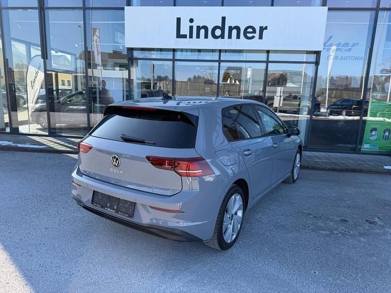 Gebraucht VW Golf VIII 116 PS (85 kW) 2026 Limousine