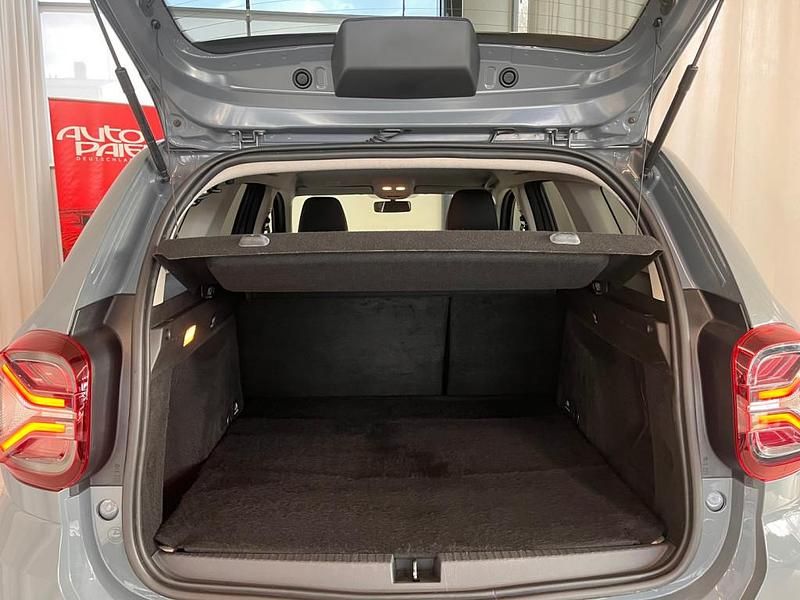 Gebraucht Dacia Duster Extreme 114 PS (83 kW) 2022 Grau SUV