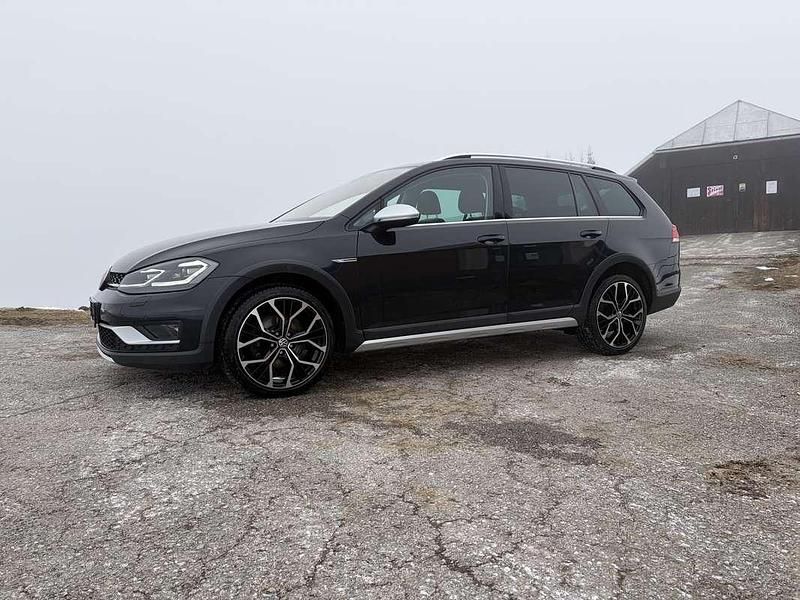 Gebraucht VW Golf Alltrack 184 PS (135 kW) 2018 Schwarz Kombi