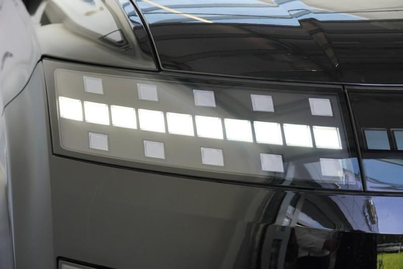 Neu Hyundai Ioniq 9 77 kW (106 PS) 2025 SUV