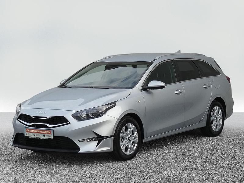 Gebraucht Kia Ceed Sportswagon Silver 101 PS (74 kW) 2024 Grau Kombi