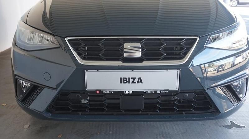 Neu Seat Ibiza FR 95 PS (69 kW) 2025 Dunkelblau  normal Kleinwagen