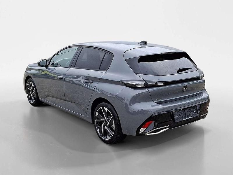 Neu Peugeot 308 Allure 136 PS (100 kW) 2025 Grau Limousine