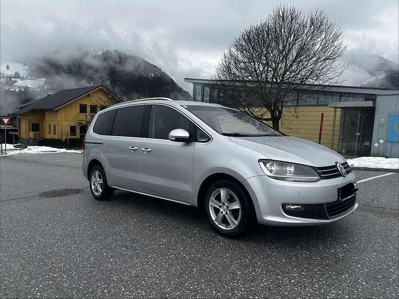 Gebraucht VW Sharan Comfortline 140 PS (102 kW) 2014 Van / Kleinbus
