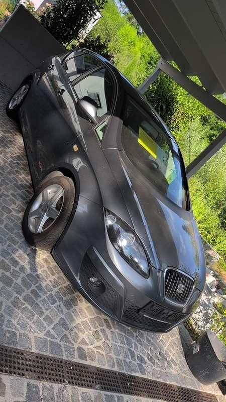 Grau Gebraucht 2013 Seat Altea Copa Van / Kleinbus | € 3.500 (Fairer Preis) - Bild 1/4