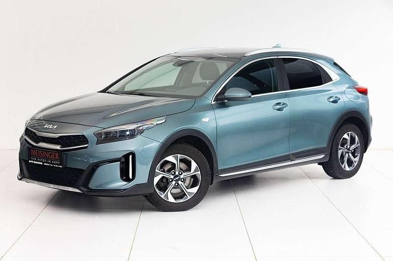 Grau Gebraucht 2023 Kia XCeed Silver SUV | € 17.900 (Fairer Preis) - Bild 1/4