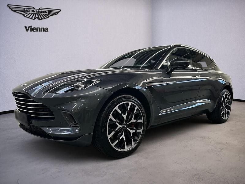 Grau Gebraucht 2021 Aston Martin DBX SUV | € 169.000 - Bild 1/4