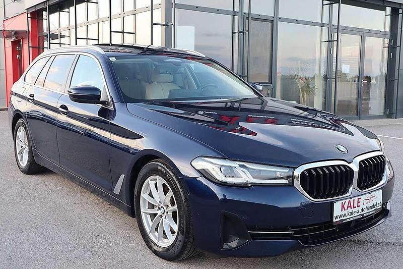 Gebraucht BMW 520 190 PS (139 kW) 2021 Blau Kombi