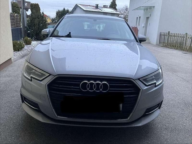 Gebraucht Audi A3 Design 116 PS (85 kW) 2019 Limousine