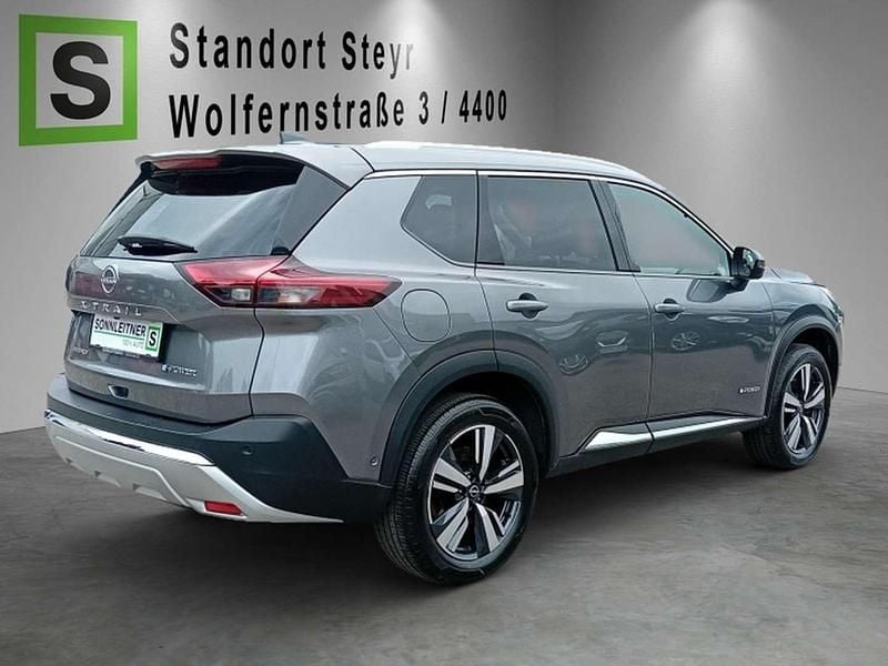 Gebraucht Nissan X-Trail Tekna+ 213 PS (156 kW) 2023 Grau SUV