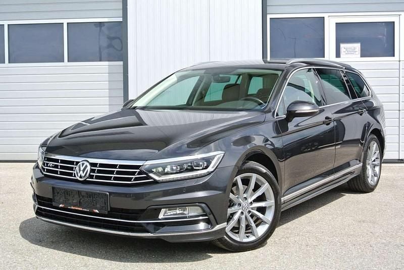 Gebraucht VW Passat Highline 150 PS (110 kW) 2019 Grau Kombi