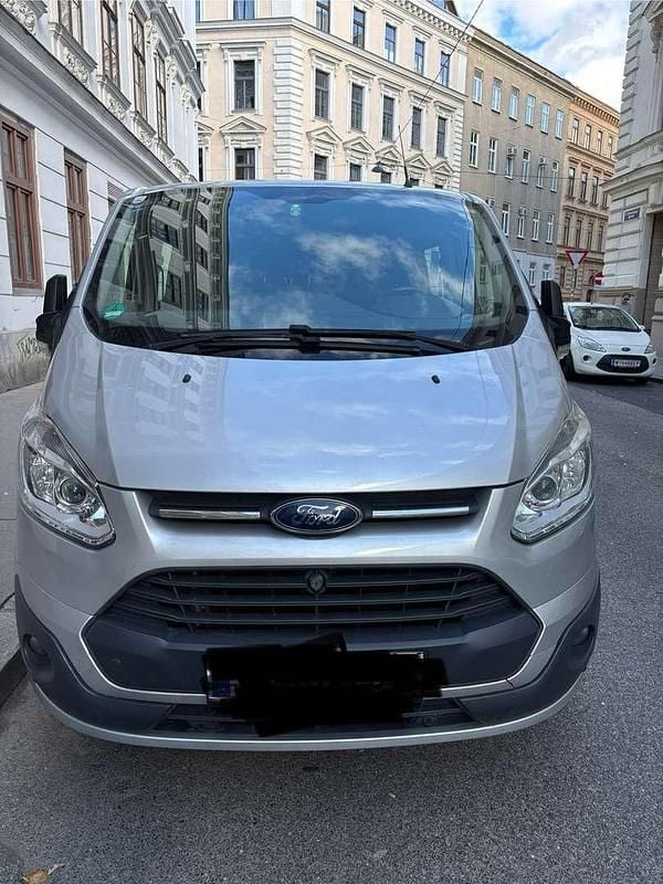 Gebraucht Ford Transit Custom Basis 101 PS (74 kW) 2015 Van / Kleinbus