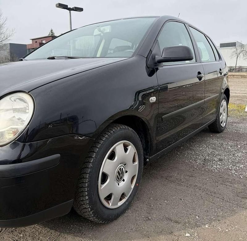 Gebraucht VW Polo 54 PS (39 kW) 2002 Schwarz Limousine