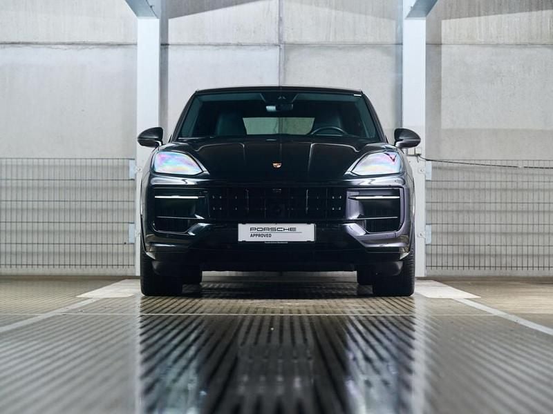 Gebraucht Porsche Cayenne 305 PS (224 kW) 2024 Schwarz  metallicperleffektno SUV