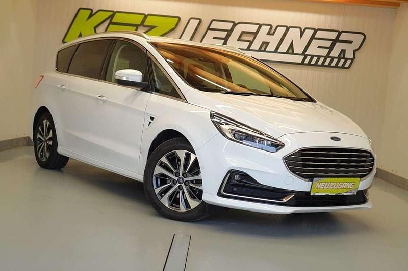 Gebraucht Ford S-MAX Titanium 150 PS (110 kW) 2020 Weiß Van / Kleinbus