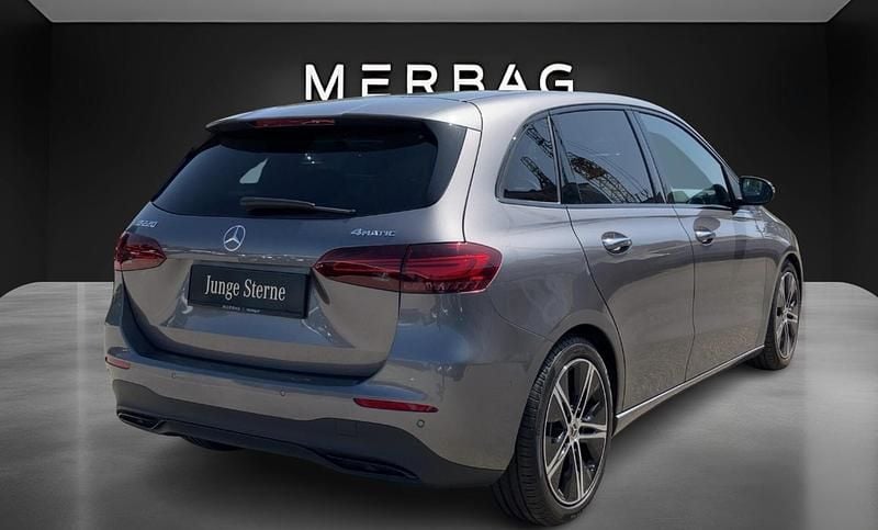 Gebraucht Mercedes B220 Edition 190 PS (139 kW) 2024 Mountaingrau metallic Van / Kleinbus