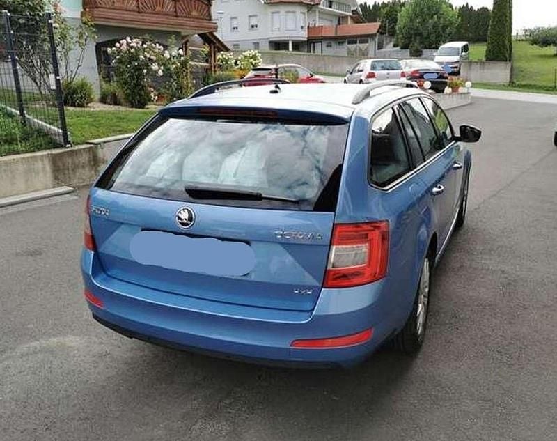 Gebraucht Skoda Octavia 110 PS (80 kW) 2017 Blau Kombi