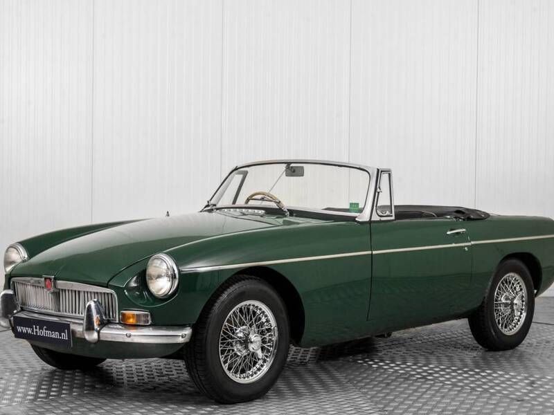 Grün Gebraucht 1969 MG B Cabrio | € 19.900 - Bild 1/4