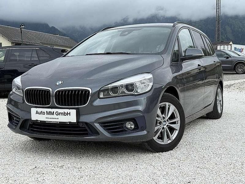 Grau Gebraucht 2016 BMW 218 Gran Tourer Van / Kleinbus | € 8.490 (Superpreis) - Bild 1/4