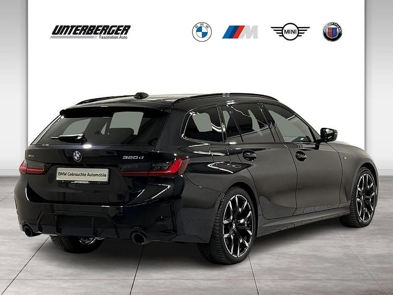 Gebraucht BMW 320 M Sport 190 PS (139 kW) 2025 Schwarz Kombi