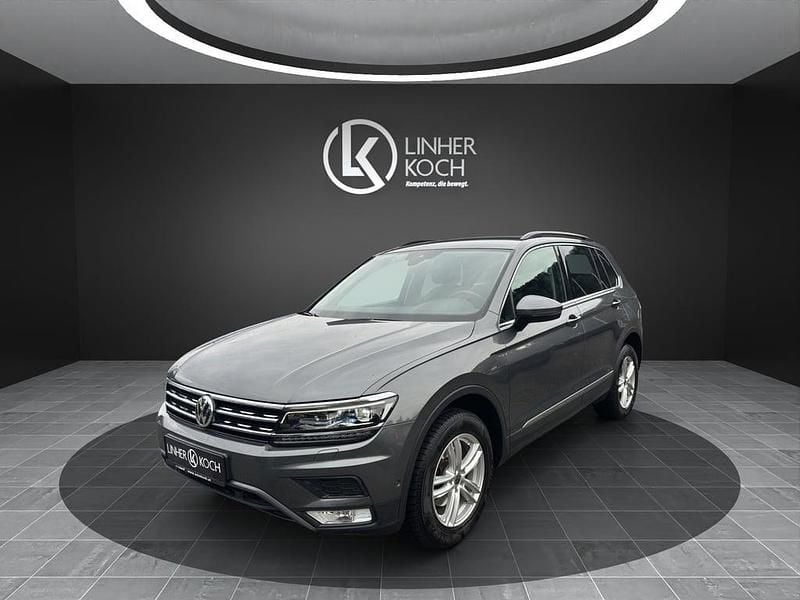 Mittelgrau metallic Gebraucht 2016 VW Tiguan Comfortline SUV | € 22.995 (Guter Preis) - Bild 1/4