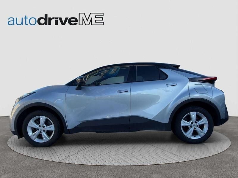Gebraucht Toyota C-HR Active 152 PS (111 kW) 2024 Silber SUV
