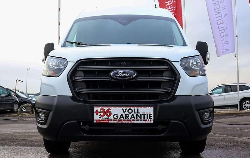 Gebraucht Ford Transit Trend 131 PS (96 kW) 2022 Weiß Van