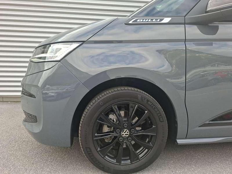 Gebraucht VW Multivan Edition 150 PS (110 kW) 2025 Mittelgrau  normal Van