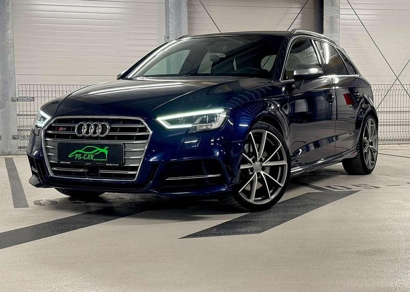 Blau Gebraucht 2017 Audi S3 Sportback Advanced Kleinwagen | € 29.490 - Bild 1/4