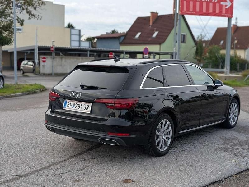 Gebraucht Audi A4 190 PS (139 kW) 2019 Schwarz Kombi