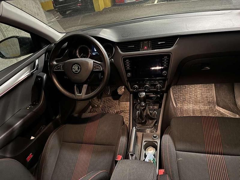 Gebraucht Skoda Octavia Style 150 PS (110 kW) 2017 Grau Limousine