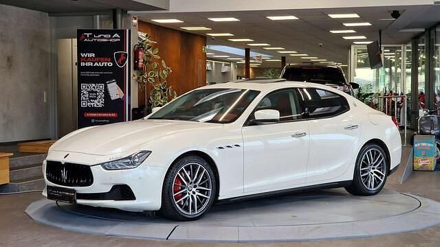 Gebraucht Maserati Ghibli 411 PS (302 kW) 2015 Weiß Limousine