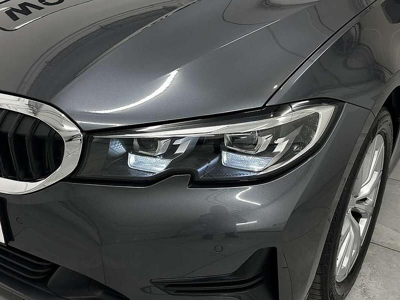 Gebraucht BMW 320 Sport Line 190 PS (139 kW) 2021 Grau Kombi