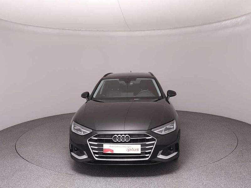 Gebraucht Audi A4 Advanced 136 PS (100 kW) 2025 Schwarz  metallicperleffektno Kombi