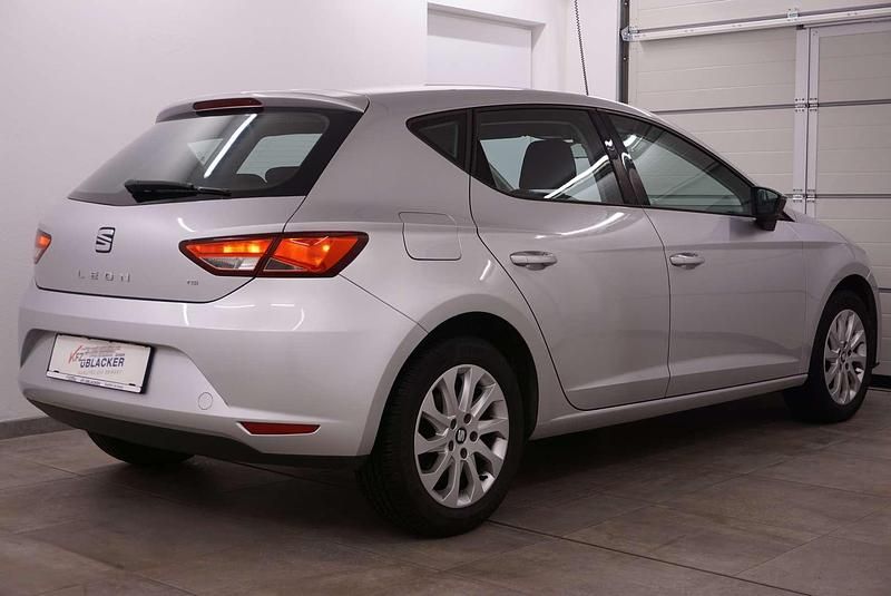 Gebraucht Seat Leon Style 105 PS (77 kW) 2013 Grau Kleinwagen