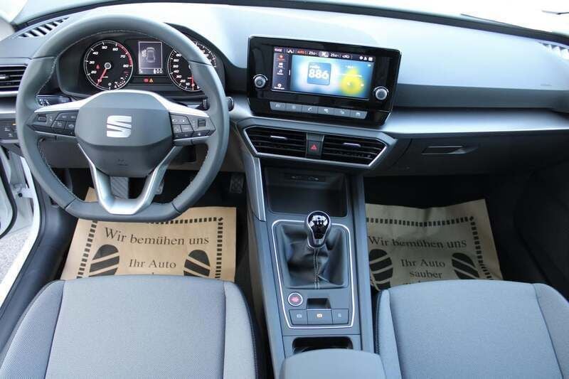Gebraucht Seat Leon 110 PS (80 kW) 2024 Weiss  normal