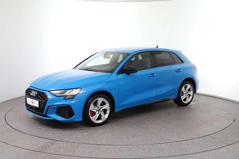 Gebraucht Audi A3 S-Line 150 PS (110 kW) 2022 Blau Limousine