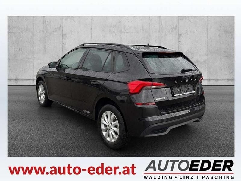 Gebraucht Skoda Kamiq Active 110 PS (80 kW) 2023 Schwarz SUV