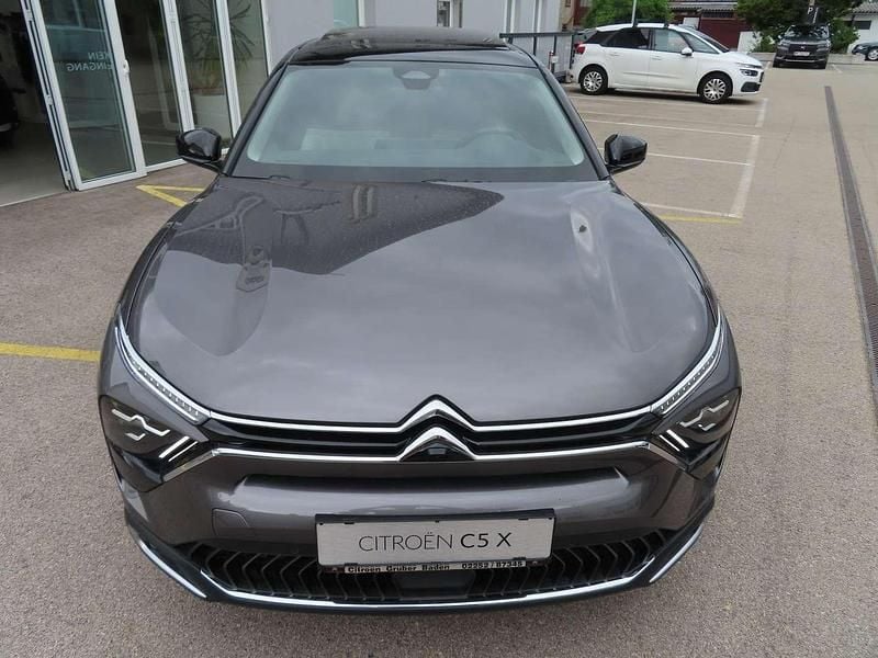 Neu Citroën C5 X 180 PS (132 kW) 2025 Grau Kombi