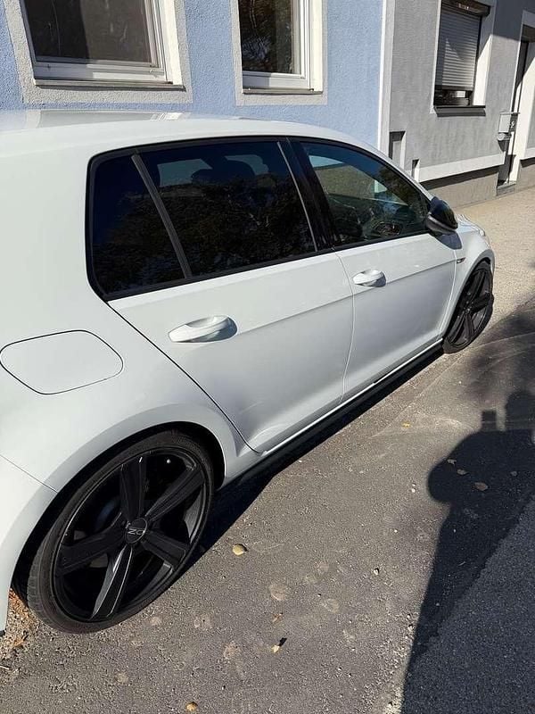 Gebraucht VW Golf VII GTI 230 PS (169 kW) 2015 Weiß Limousine
