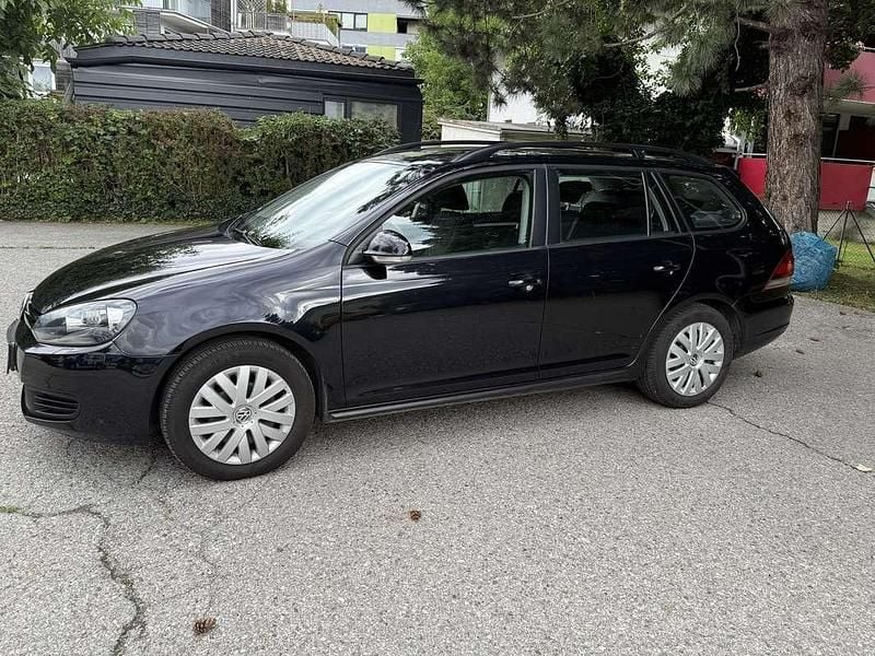 Gebraucht VW Golf VII 90 PS (66 kW) 2012 Limousine