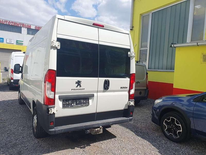 Gebraucht Peugeot Boxer 140 PS (102 kW) 2021 Weiß Van