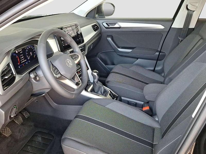 Neu VW T-Roc 116 PS (85 kW) 2025 Schwarz SUV