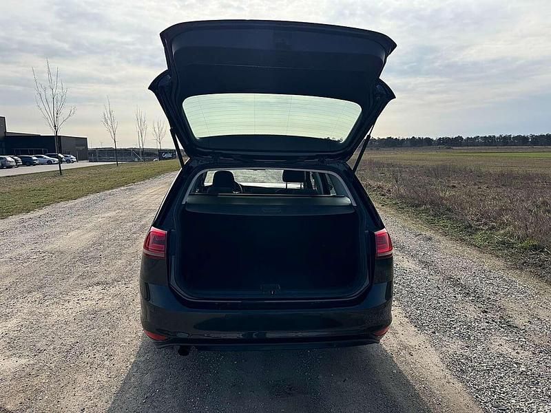 Gebraucht VW Golf VII 105 PS (77 kW) 2013 Schwarz Kombi