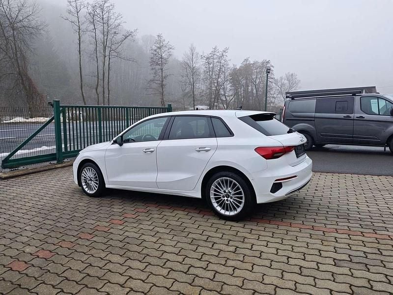 Gebraucht Audi A3 116 PS (85 kW) 2023 Weiß Limousine