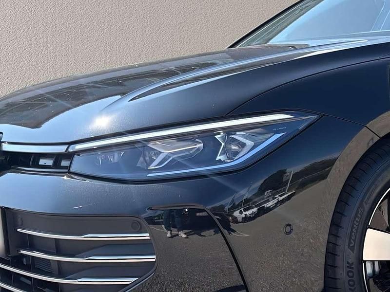Gebraucht VW Passat Business 204 PS (150 kW) 2025 Schwarz  metallic Kombi