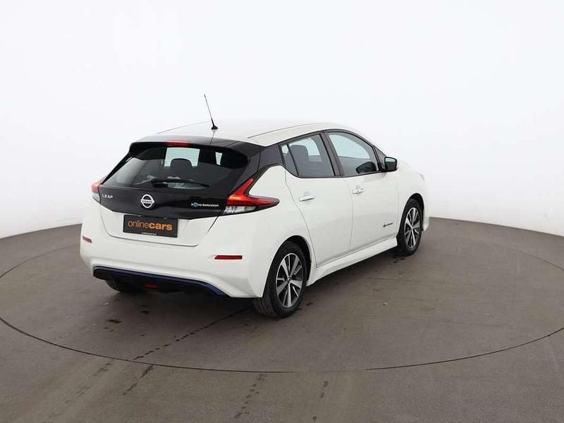 Gebraucht Nissan Leaf Acenta 110 kW (150 PS) 2018 Weiß Kleinwagen