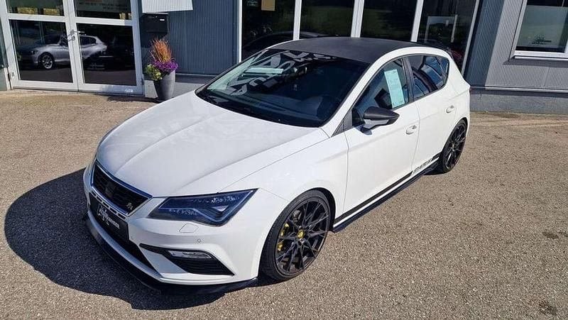 Gebraucht Seat Leon FR 125 PS (91 kW) 2017 Weiß Limousine